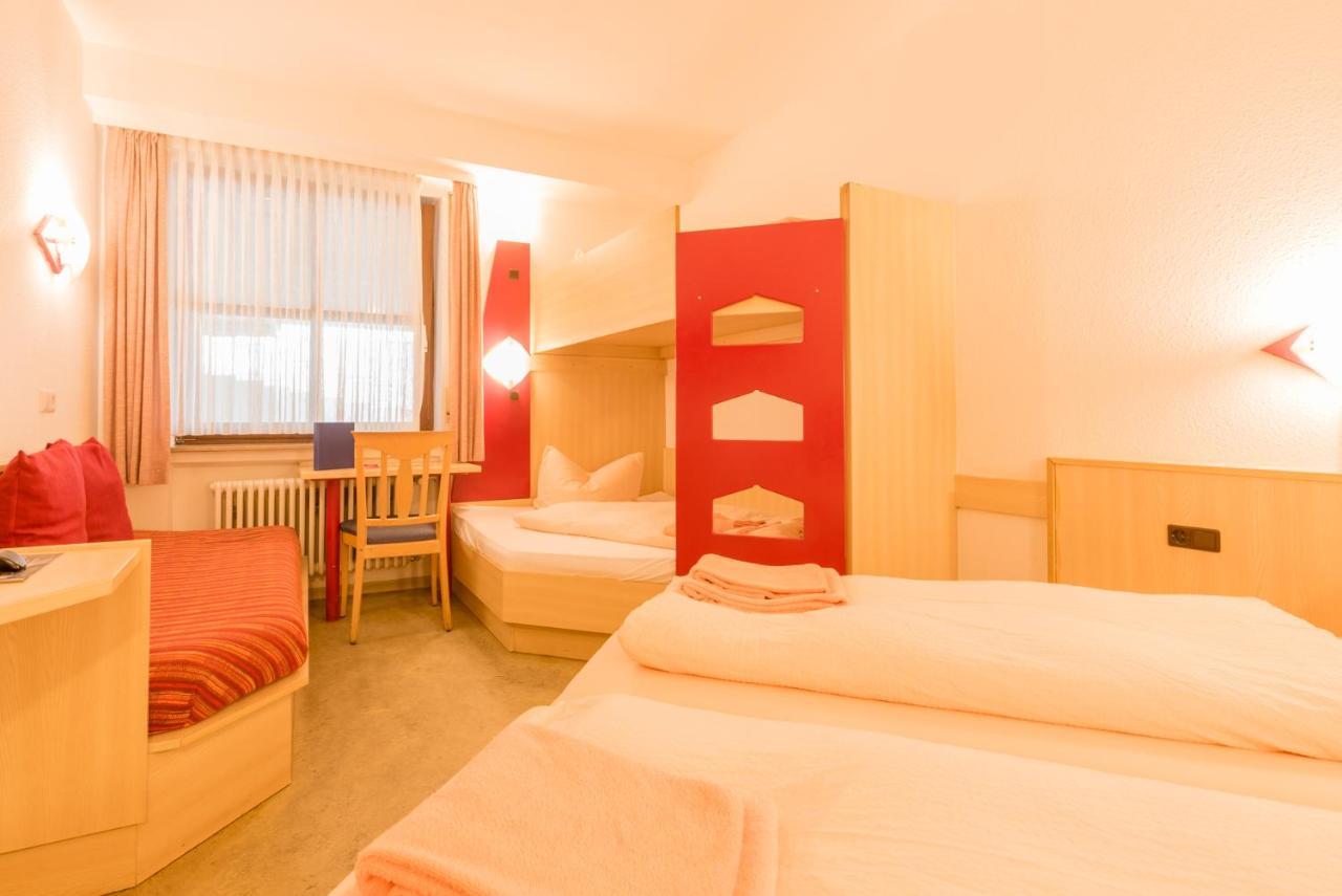 באד קרוצינגן Hotel Restaurant Fallerhof מראה חיצוני תמונה